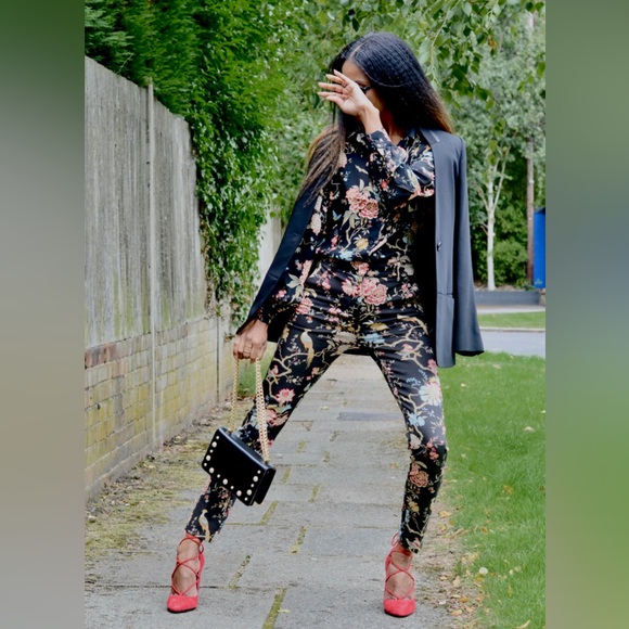 H&M x GP & J Baker Birds of Paradise Crop Pants - Picture 3 of 6